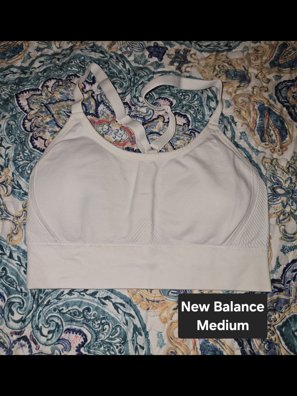 New Balance White Seamless Medium Sports Bra NWOT